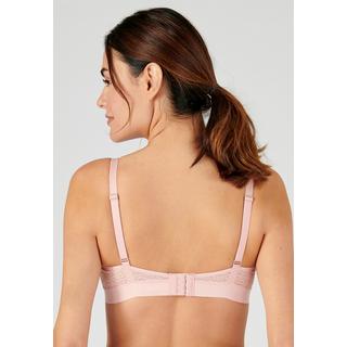 Damart  Brassière sans armatures avec agrafes. 