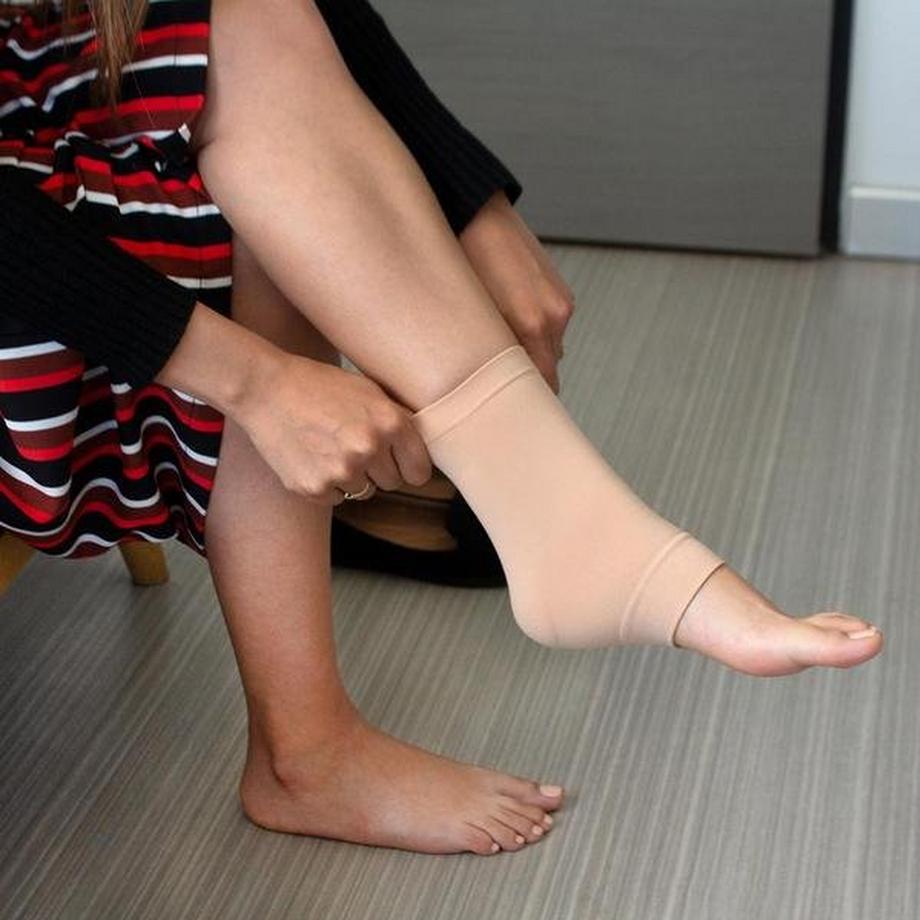 B2X  Knöchelbandage mit Gelkissen - 1 Paar 