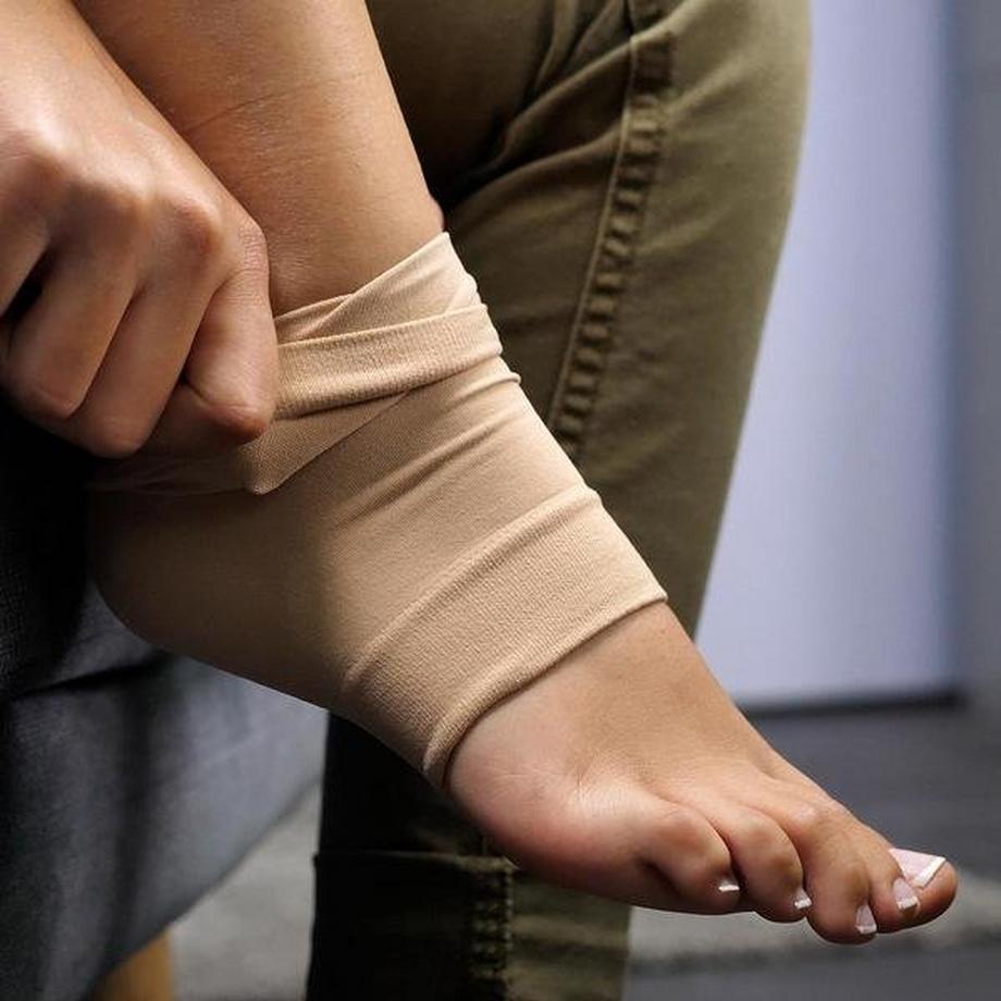 B2X  Knöchelbandage mit Gelkissen - 1 Paar 