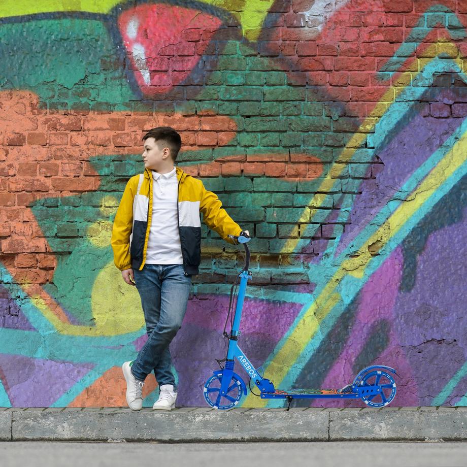 Arebos  Tretroller Scooter Kickroller Cityroller | bis 100kg |mit LED-Reifen 