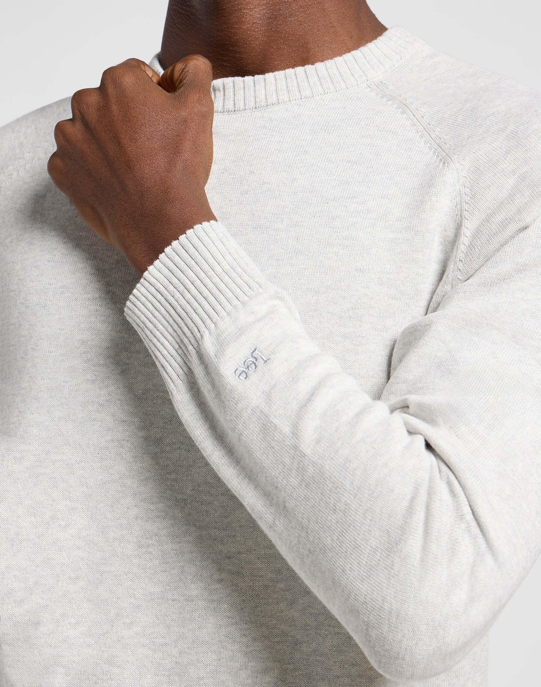 Lee Clean Raglan Pullover Sweater  