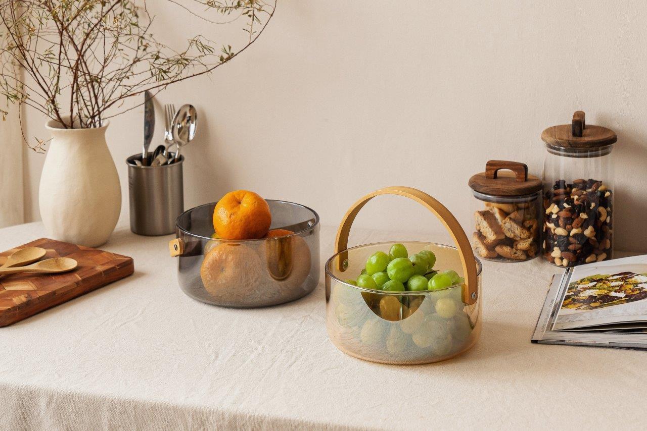 Nuts Innovations Servierschüssel mit Griff smoke  