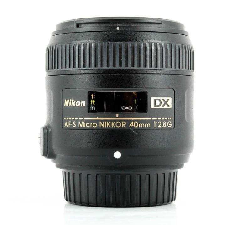 Nikon  Nikon AF-S DX Micro-NIKKOR 40 mm 1:2,8 G 