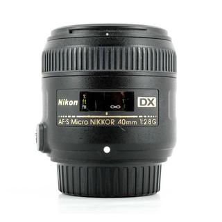 Nikon  Nikon AF-S DX Micro-NIKKOR 40 mm 1:2,8 G 