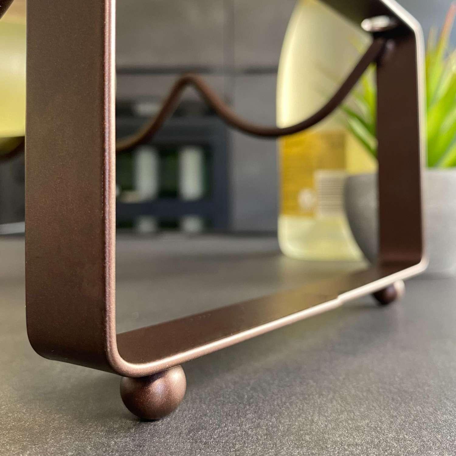 Intirilife Weinregal aus Eisen für 4 Weinflaschen - Stapelbar  