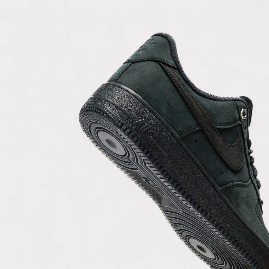 NIKE  Air Force 1 Low 