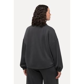 Ulla Popken Sweat-shirt oversize à manches longues et col montant  