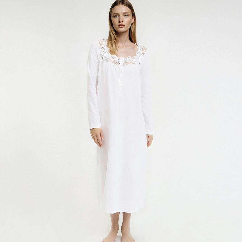 Chemise de nuit dentelle et coton