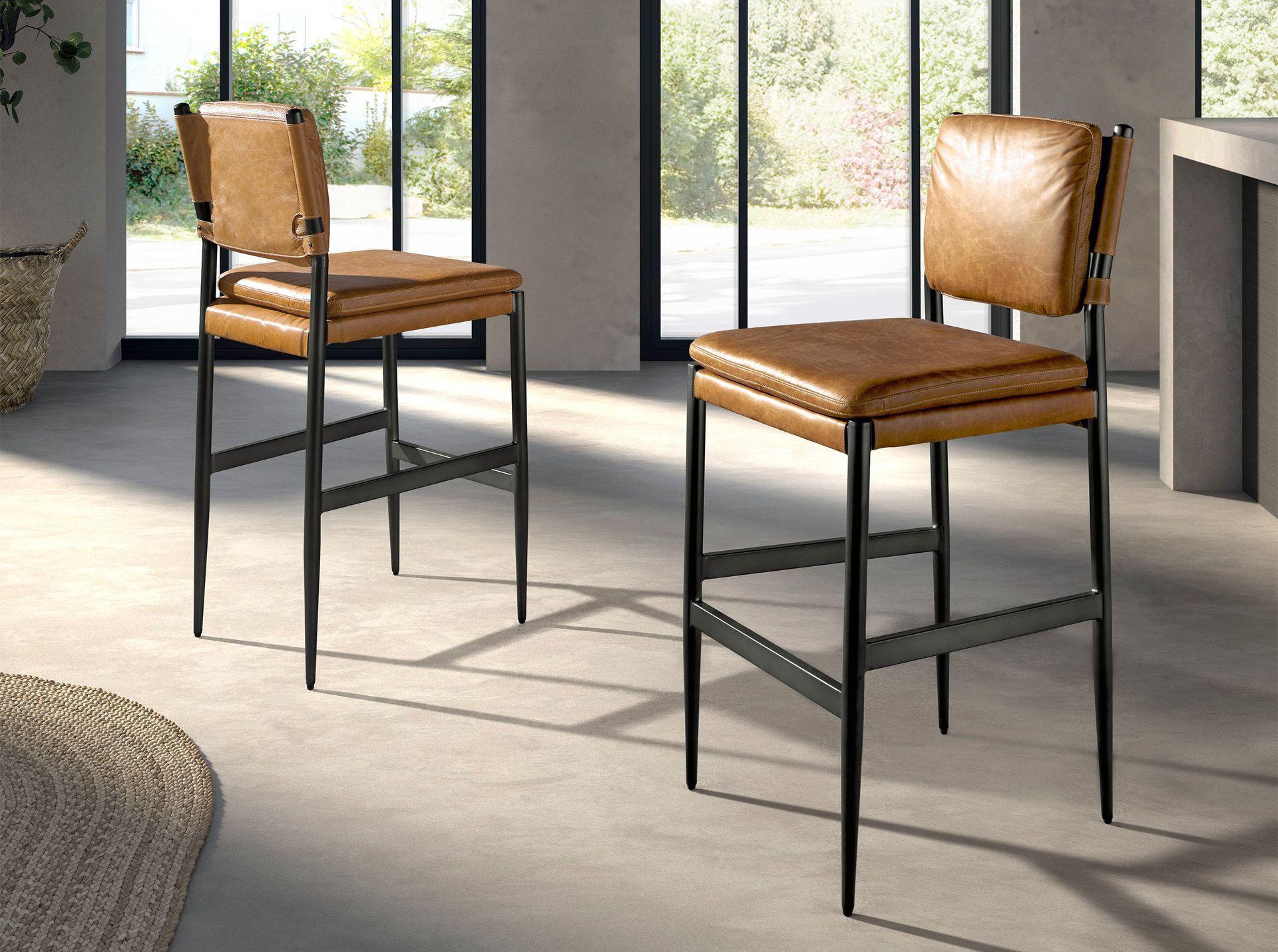 ANGEL CERDA Tabouret  