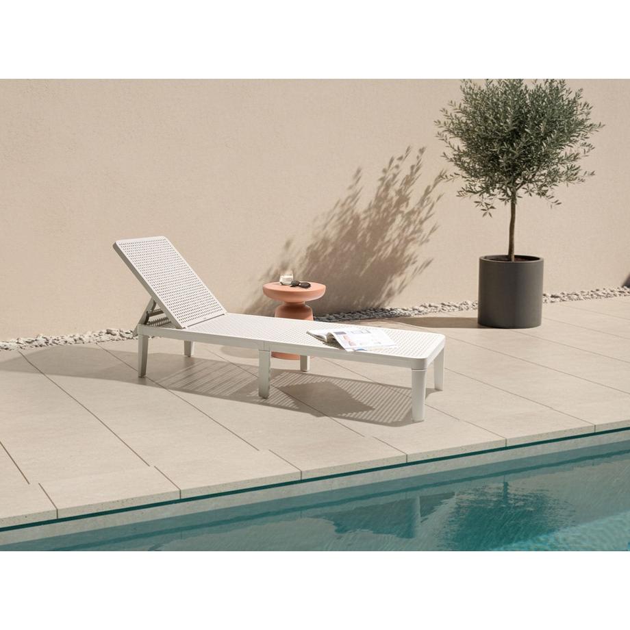 Beliani Lettino Prendisole en Polipropilene Moderno OSSIMO  