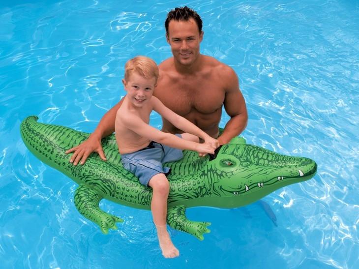 B2X  Aufblasbares Krokodil zum Schwimmen 