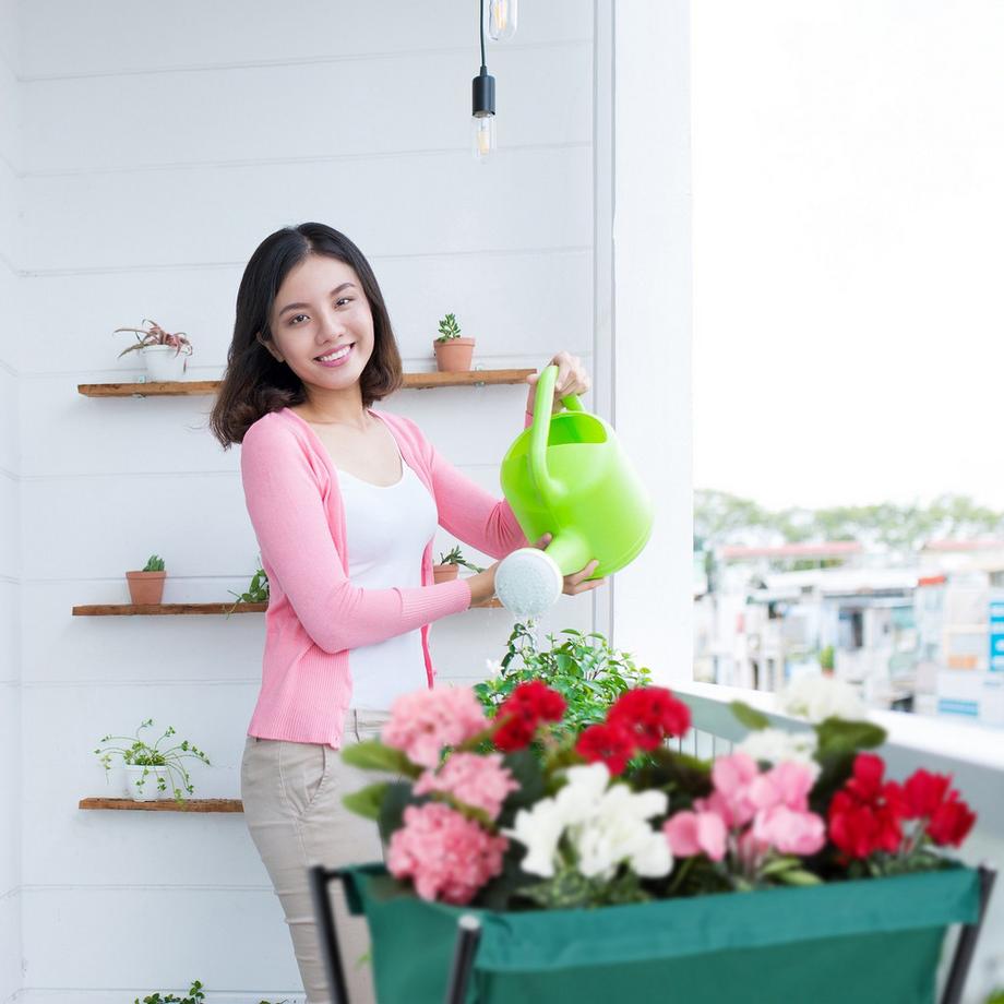 B2X Blumenkasten auf Beinen faltbar  