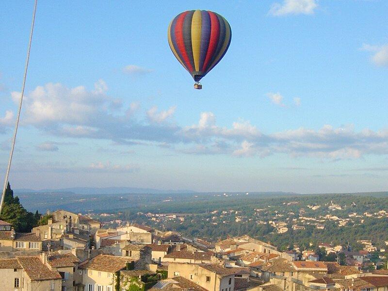 Smartbox  Volo in mongolfiera di 1h per 1 persona in Francia - Cofanetto regalo 