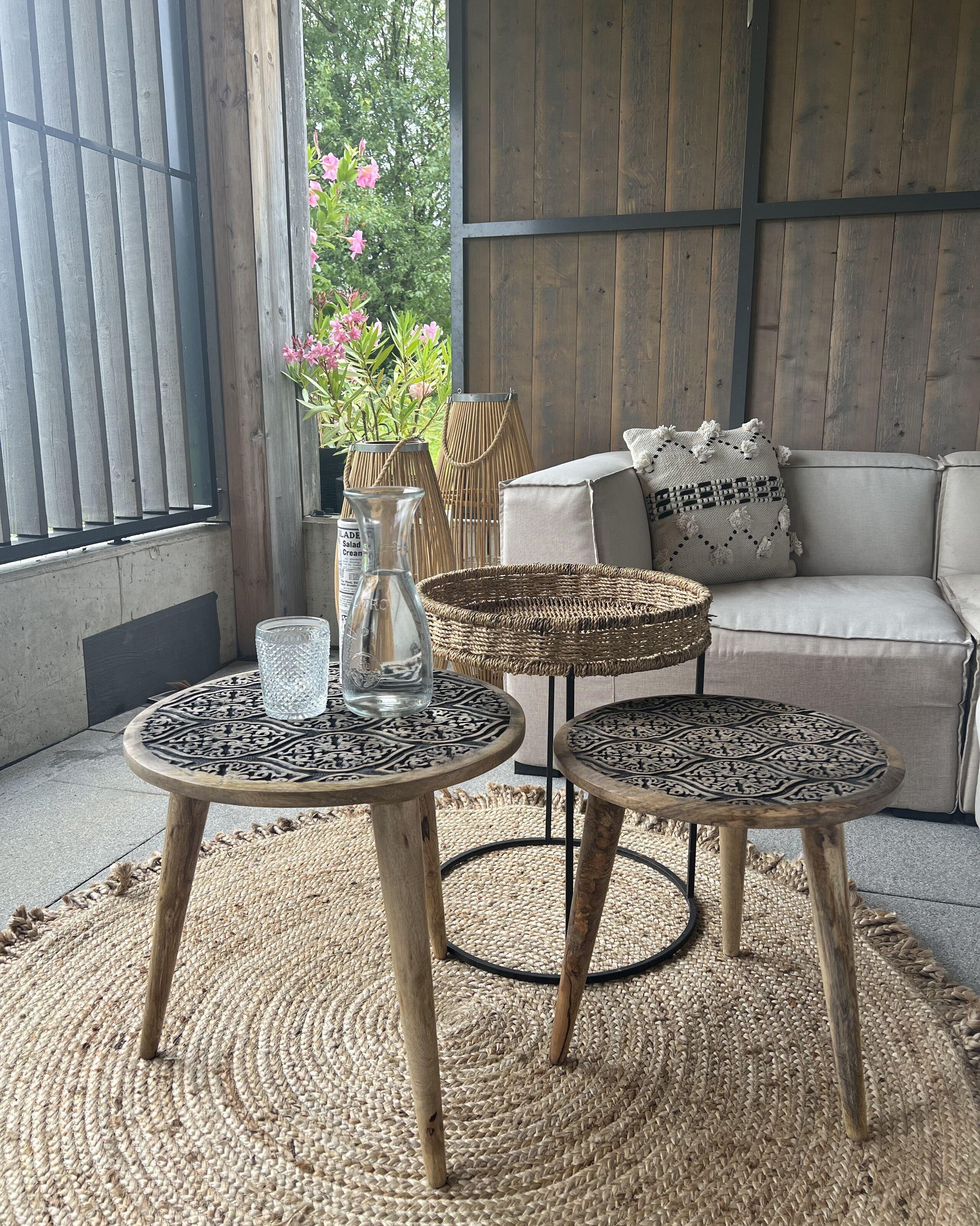 Beliani Set di 2 tavolini en Legno di mango Classico SHARMA  