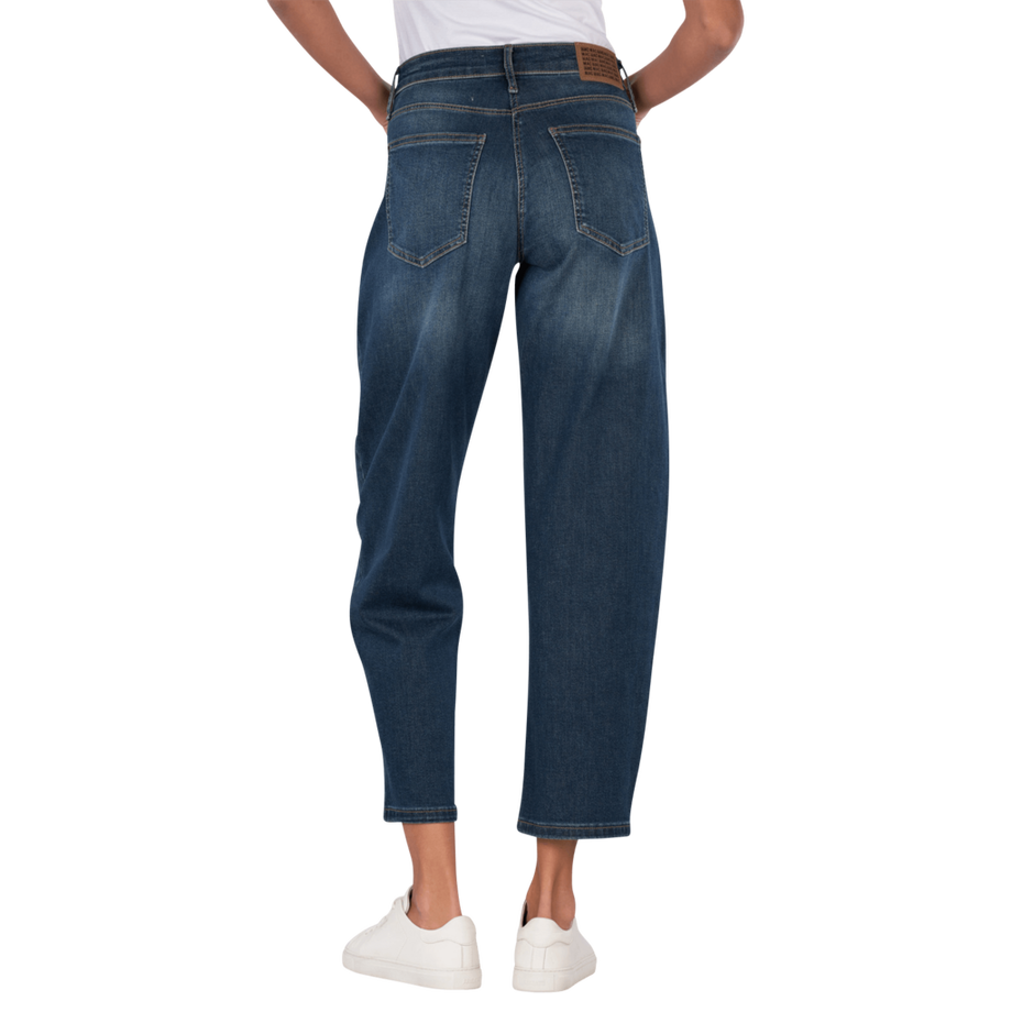 MAC Danni Barrel Fit Light Authentic Denim Jeans  