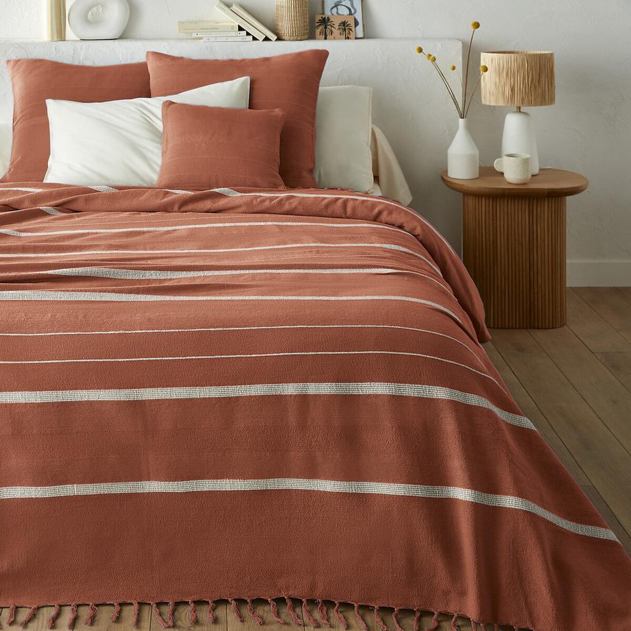 Dessus de lit frangé rayé coton