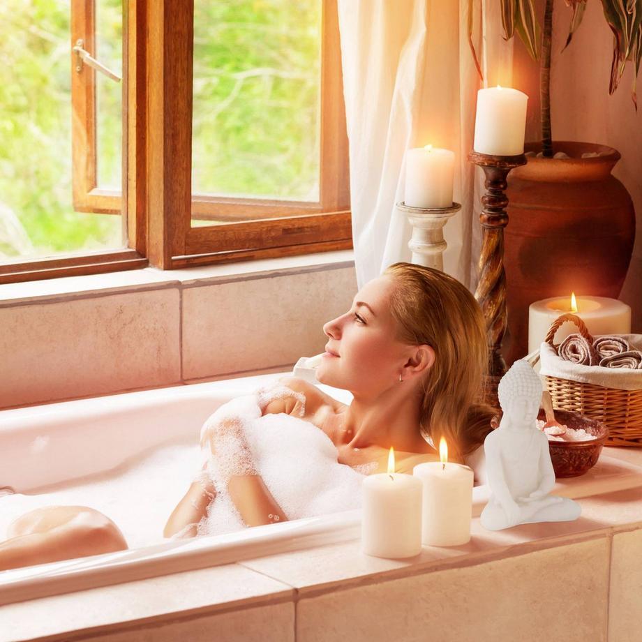 Northix Sitzende Buddha Figur 17 cm  