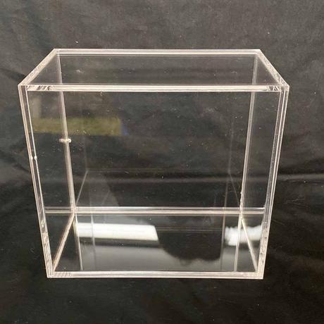 Ultra PRO  Acrylic Booster Box Display (for WotC Displays + Flesh & Blood Boxes) 