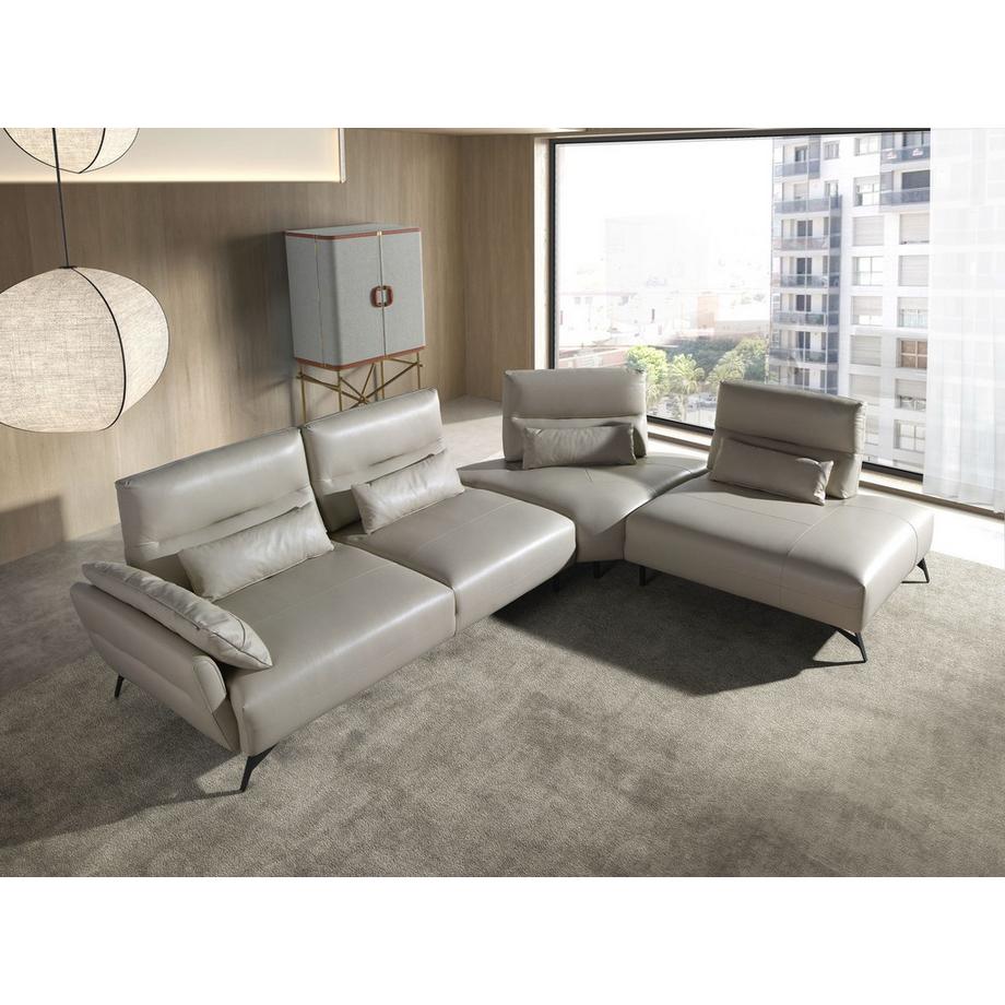 ANGEL CERDA Rechtes Chaiselongue-Sofa sandfarbenes Leder  