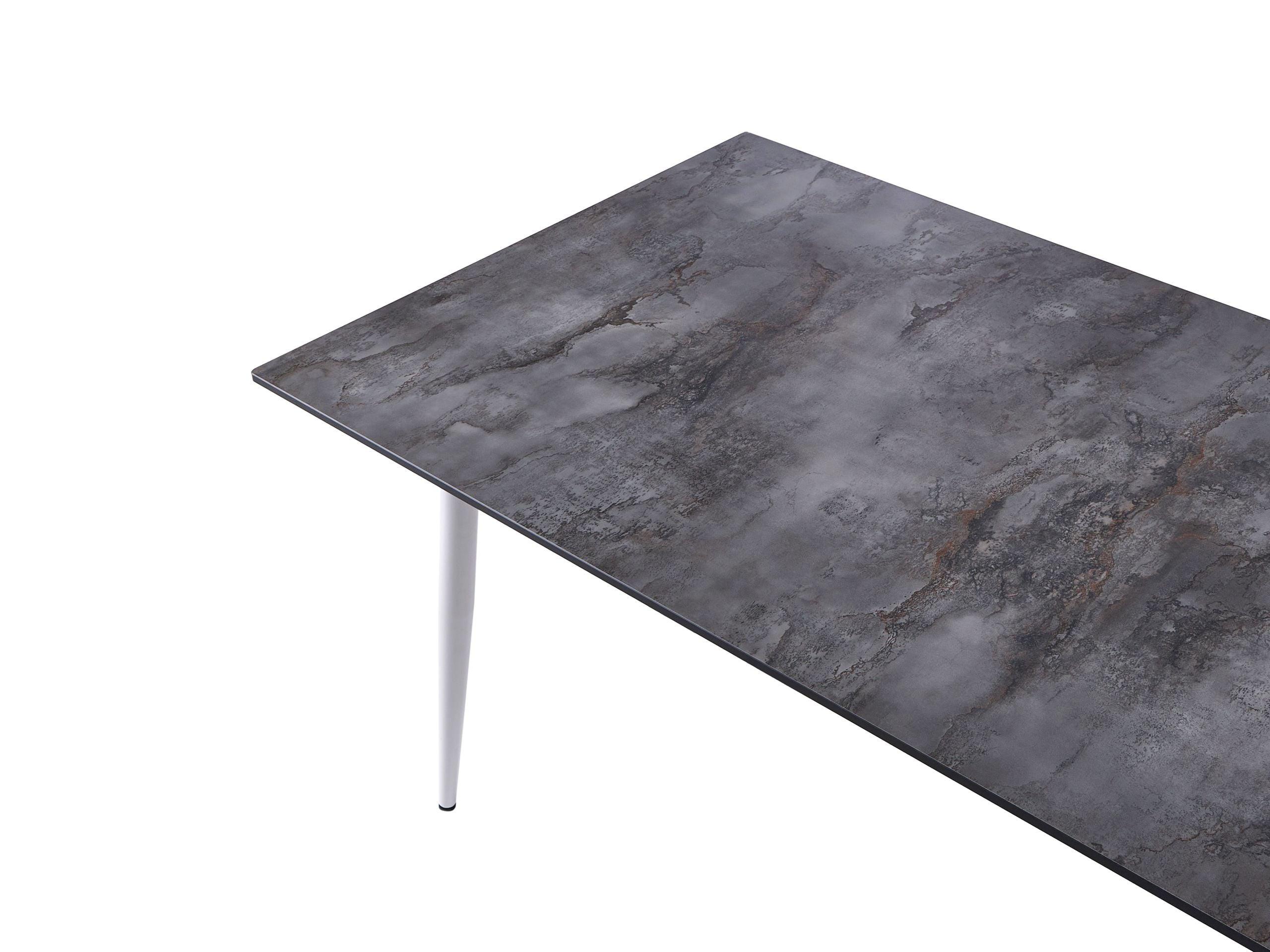 Beliani Gartentisch aus HPL-Platte Modern TOLENTINO  