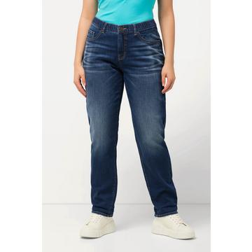 Jean boyfriend à 5 poches. Taille confortable