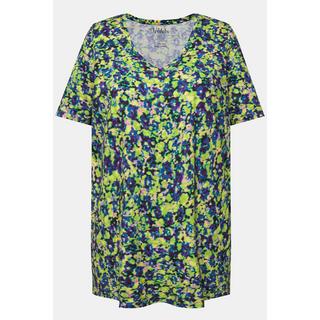 Ulla Popken  T-shirt long floral à manches courtes. Ligne A et col V 