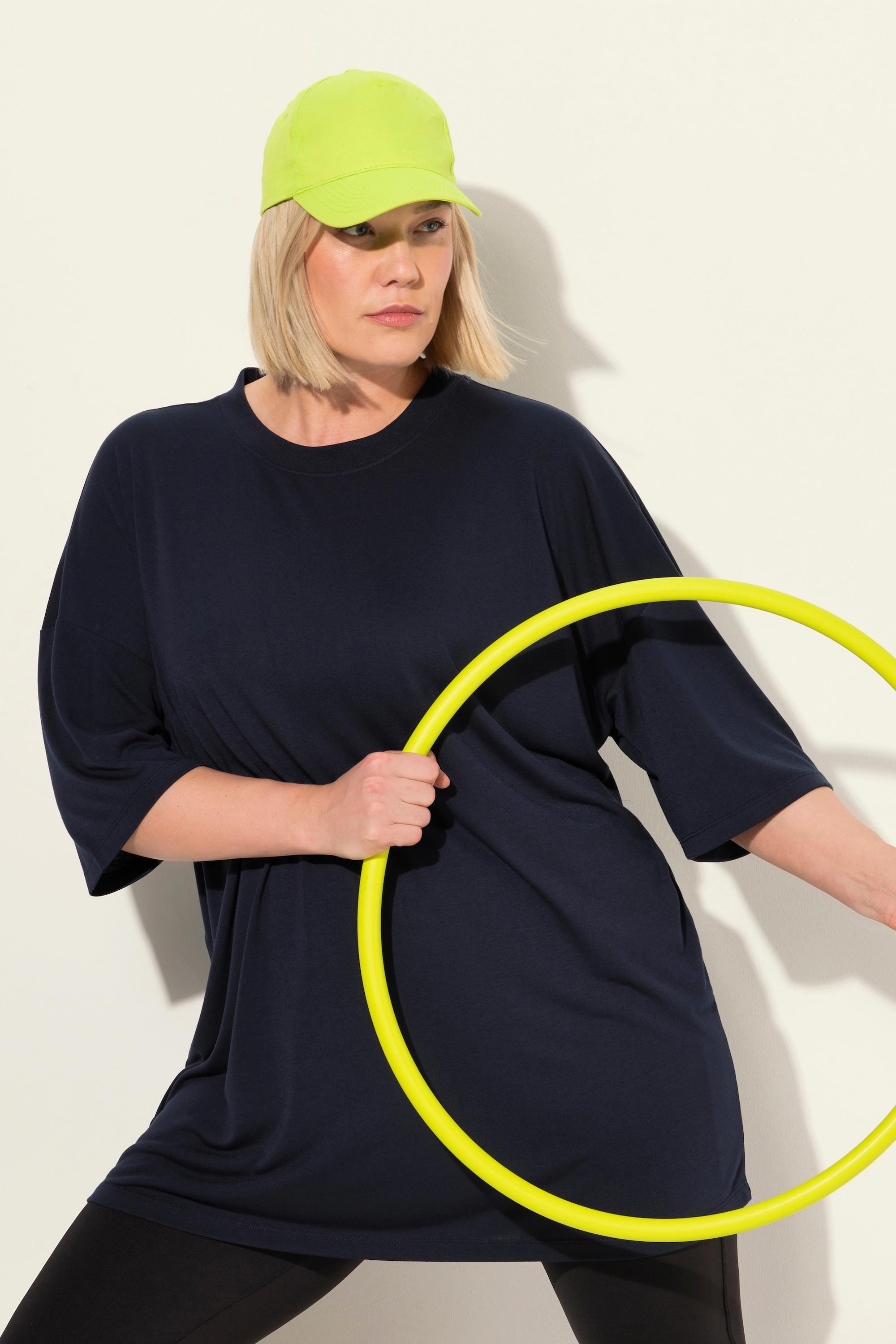 Ulla Popken  Maglia dal taglio lungo e oversize con finissaggio antibatterico, scollo a girocollo e mezze maniche 