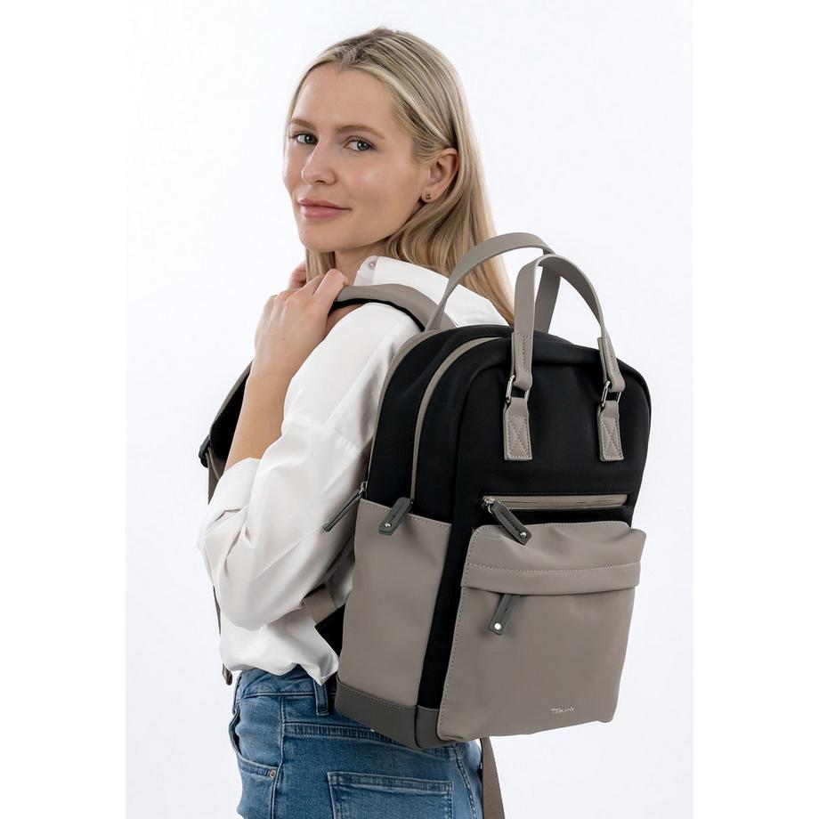 Tamaris Gianna Zaino  