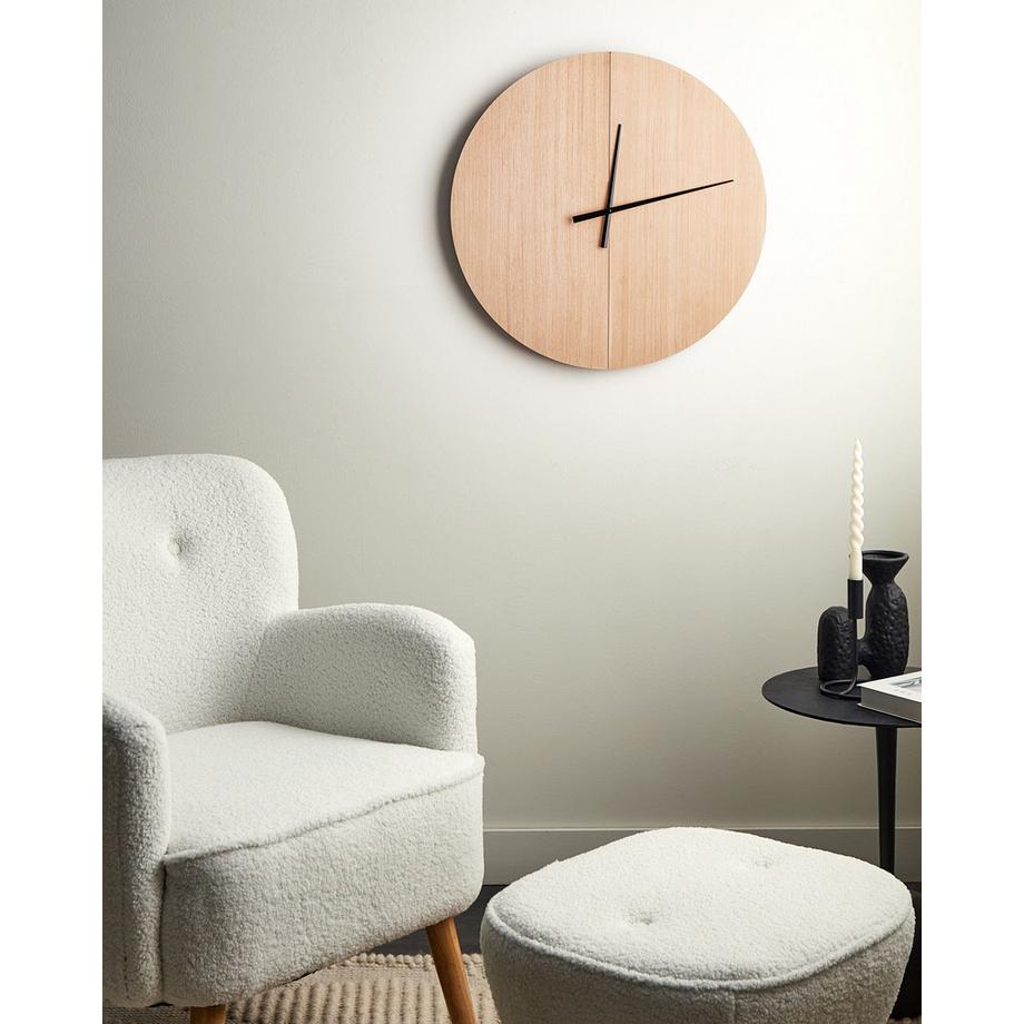 Beliani Wanduhr aus MDF-Platte Klassisch CABIC  