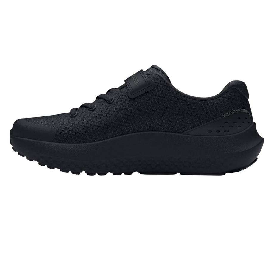 UNDER ARMOUR Surge 4 Sneaker  