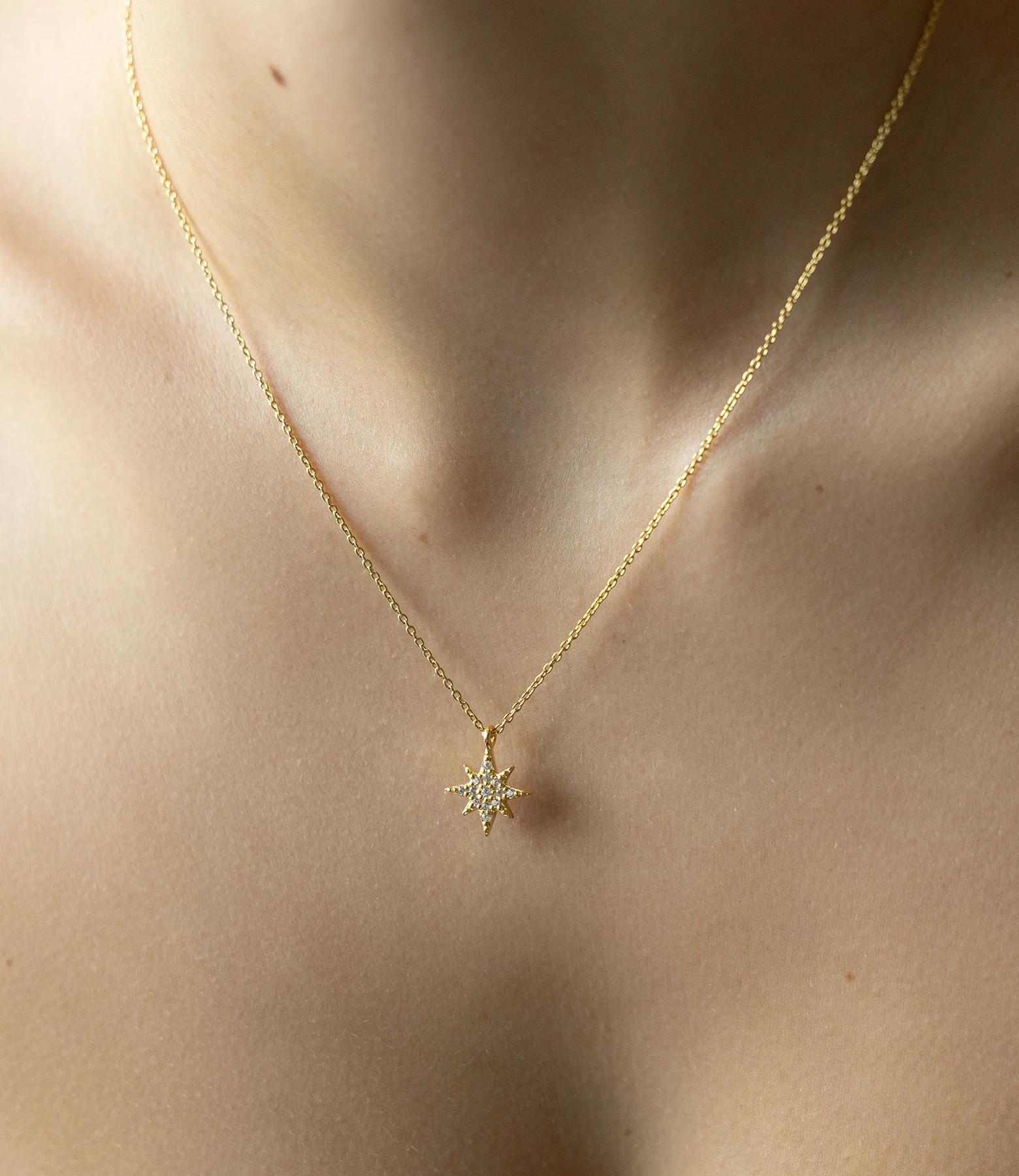 PHANTASYA  Stern mit Zirkonia Kette 1599 Rhodium 