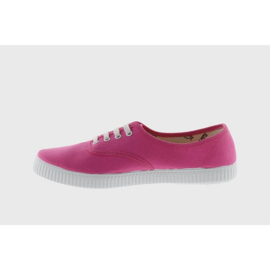 Victoria  Sneakers   1915 anglaise 