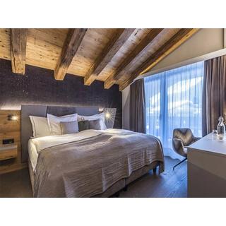 Smartbox  Romantische Auszeit mit Dinner und Spa in Zermatt für 2 Personen - Geschenkbox 