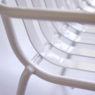 Tikamoon Lehnstuhl aus Metall white Gaby  