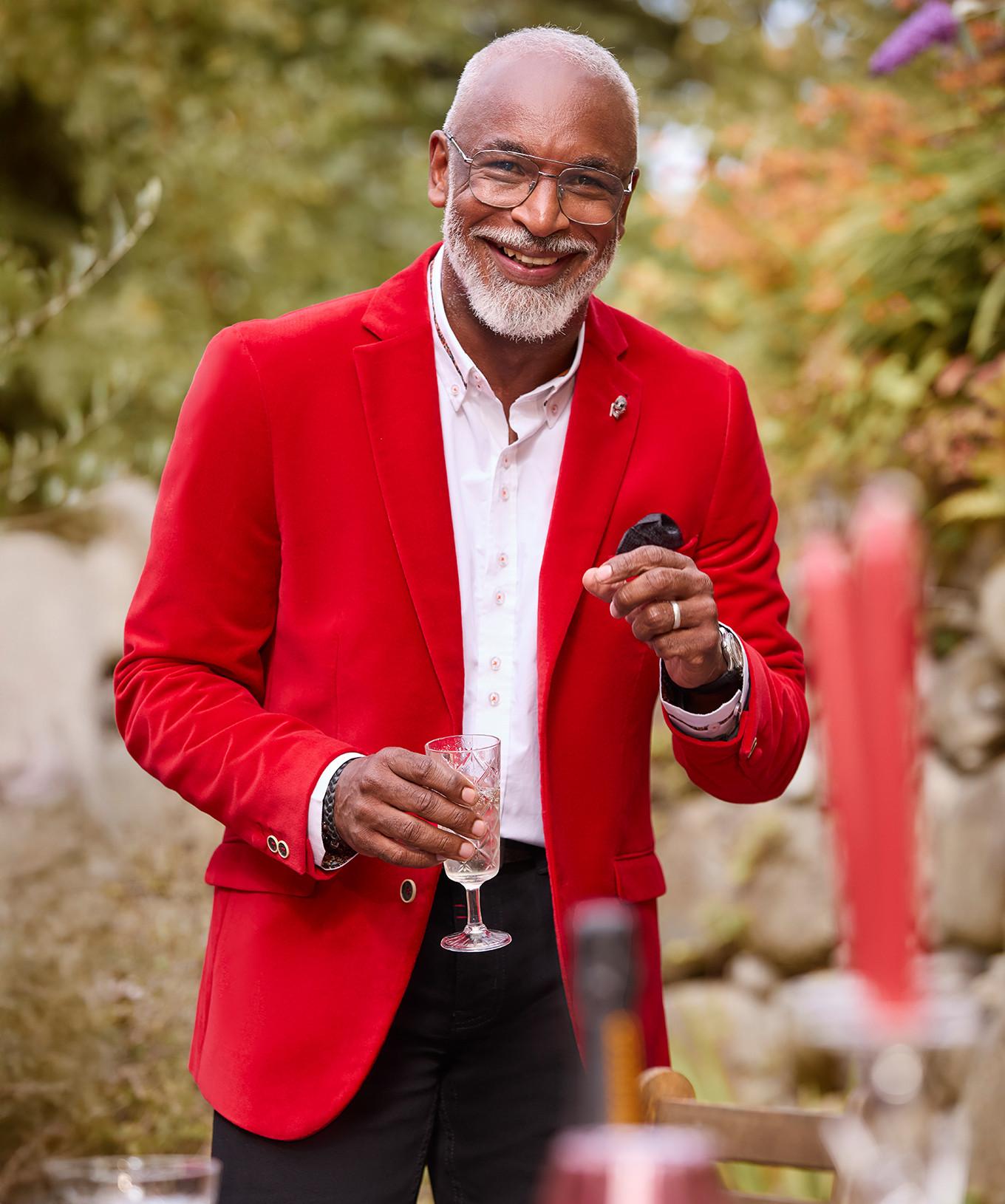 Joe Browns Blazer in velluto con dettagli a contrasto  