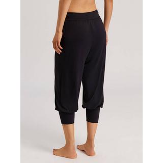 HANRO  Yoga Crop Pant 