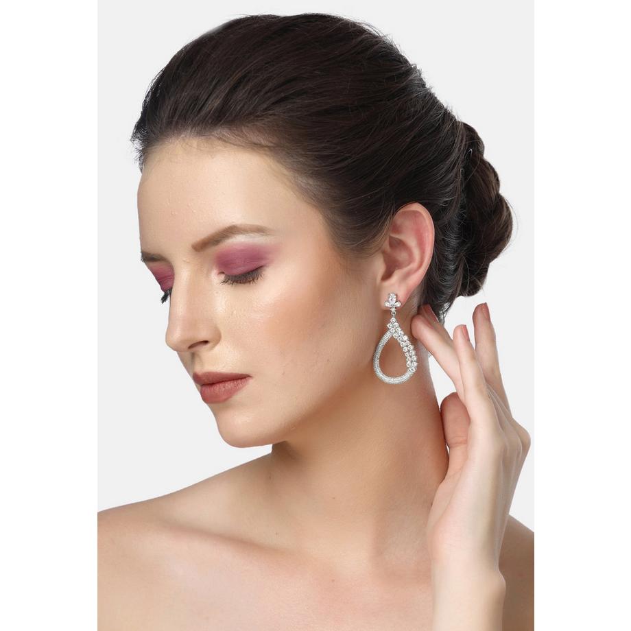 AVANT-GARDE PARIS  Diva Funkelnde Mandelform-Ohrringe 