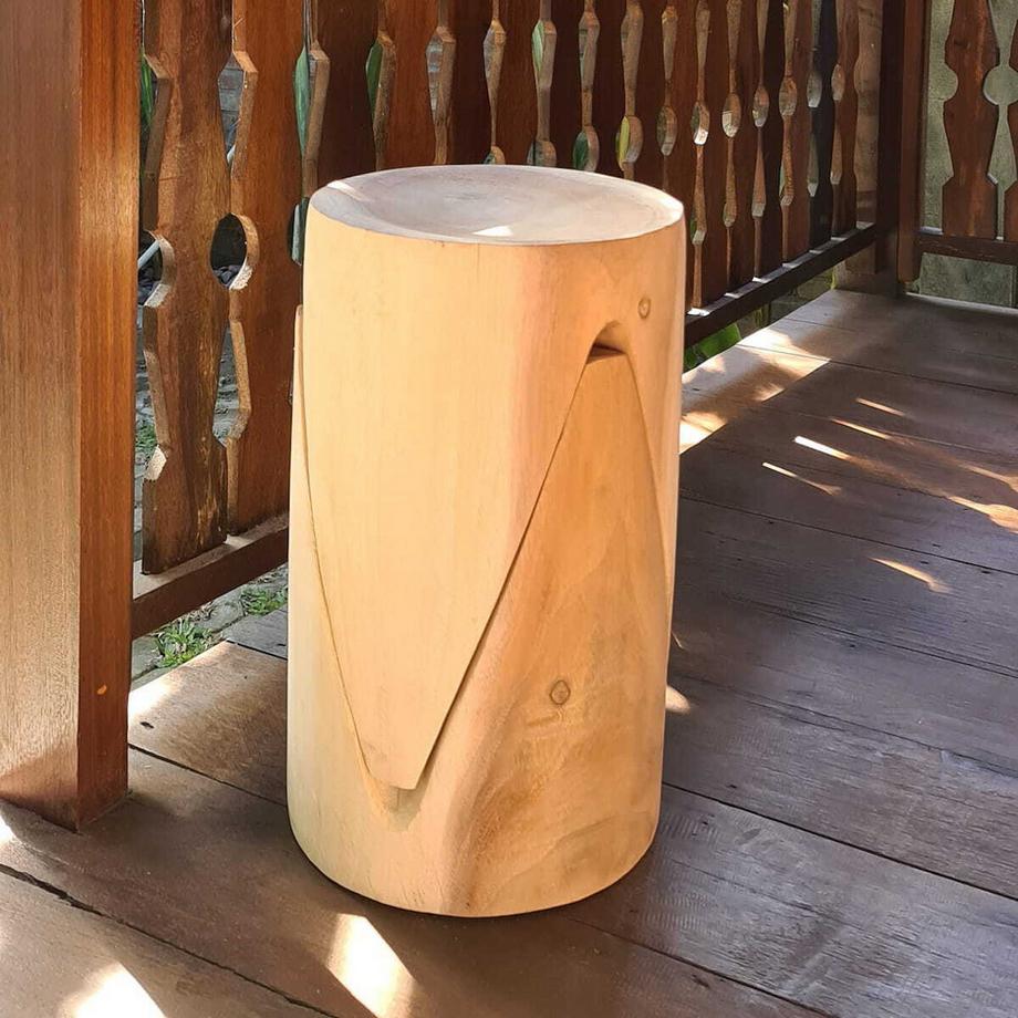 mutoni Hocker Teeth Suarholz stapelbar 30x30  