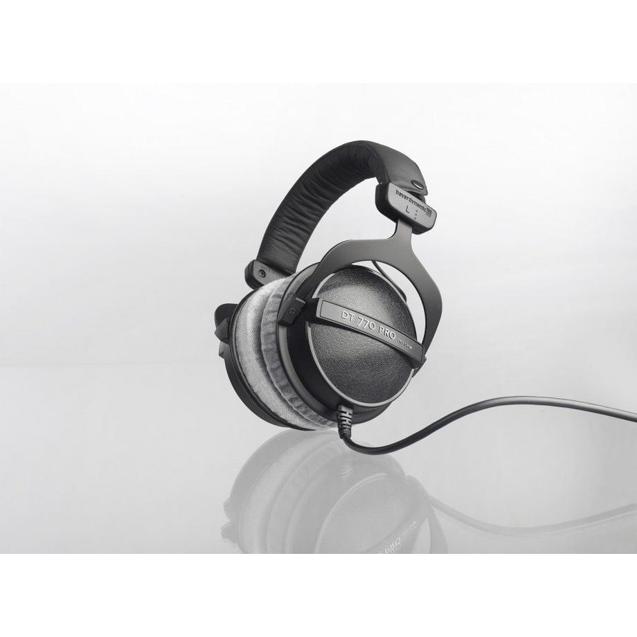 Beyerdynamic  Beyerdynamic DT 770 PRO Kopfhörer Kabelgebunden Kopfband Musik Schwarz 