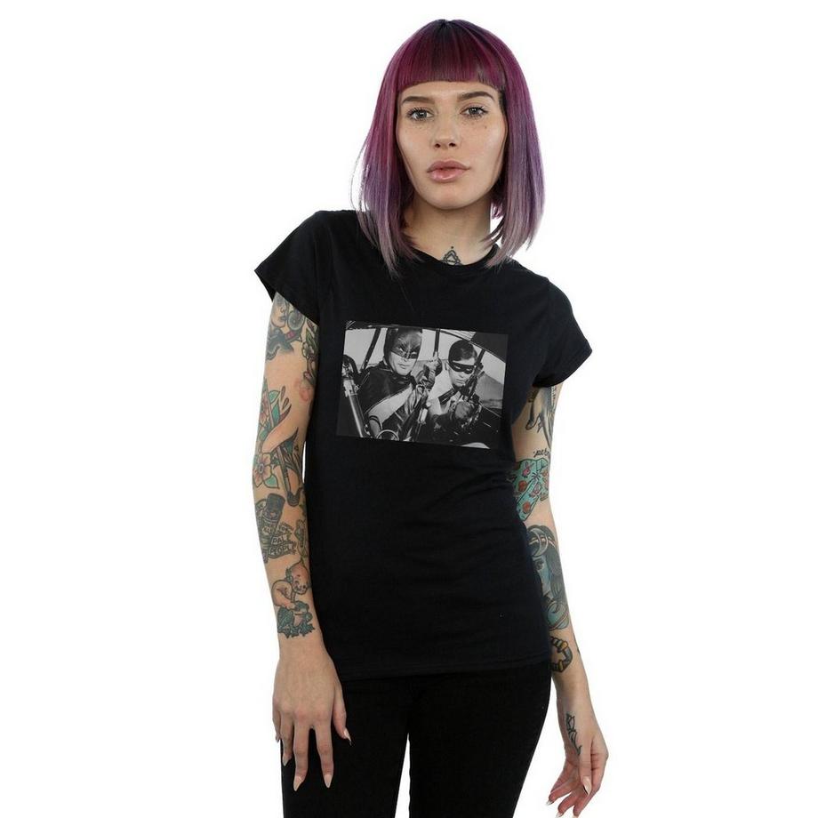 DC COMICS Batman TV Series Ready For Action T-Shirt  