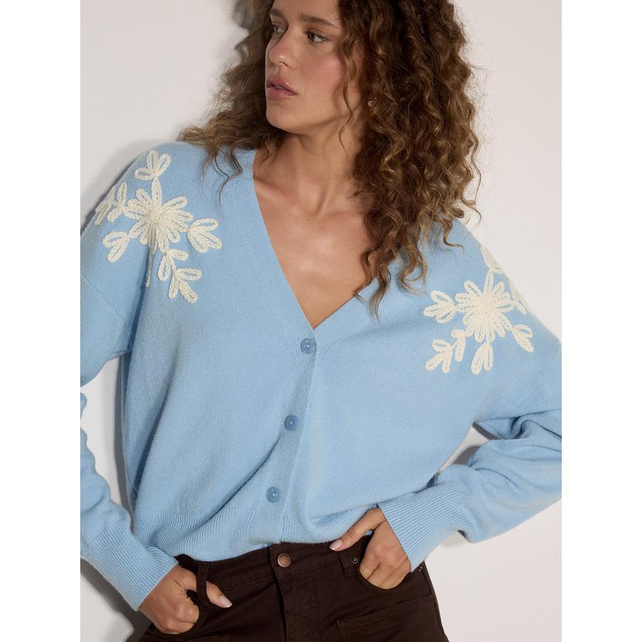 Strickjacke mit Blumenapplikationen