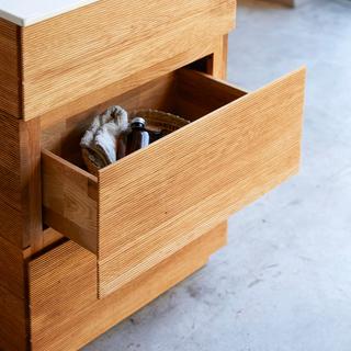 Tikamoon Meuble salle de bain en chêne massif et céramique 60 cm Karl  