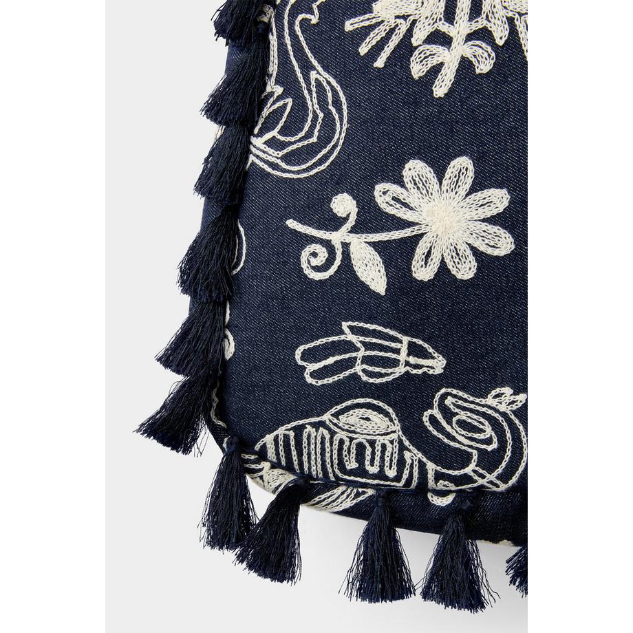 Joe Browns Bestickte Tasche mit Quasten und Elefanten-Detail  