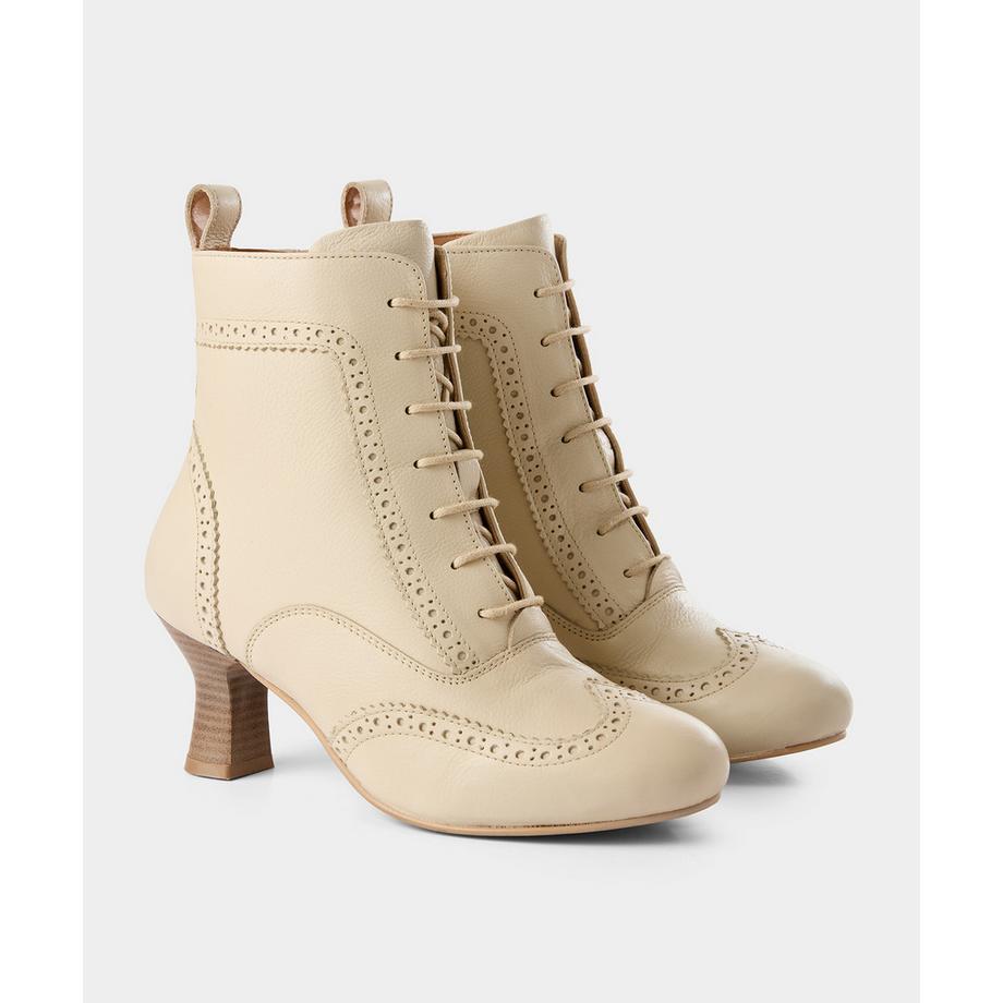 Joe Browns Schnür-Stiefeletten mit Brogue-Details  