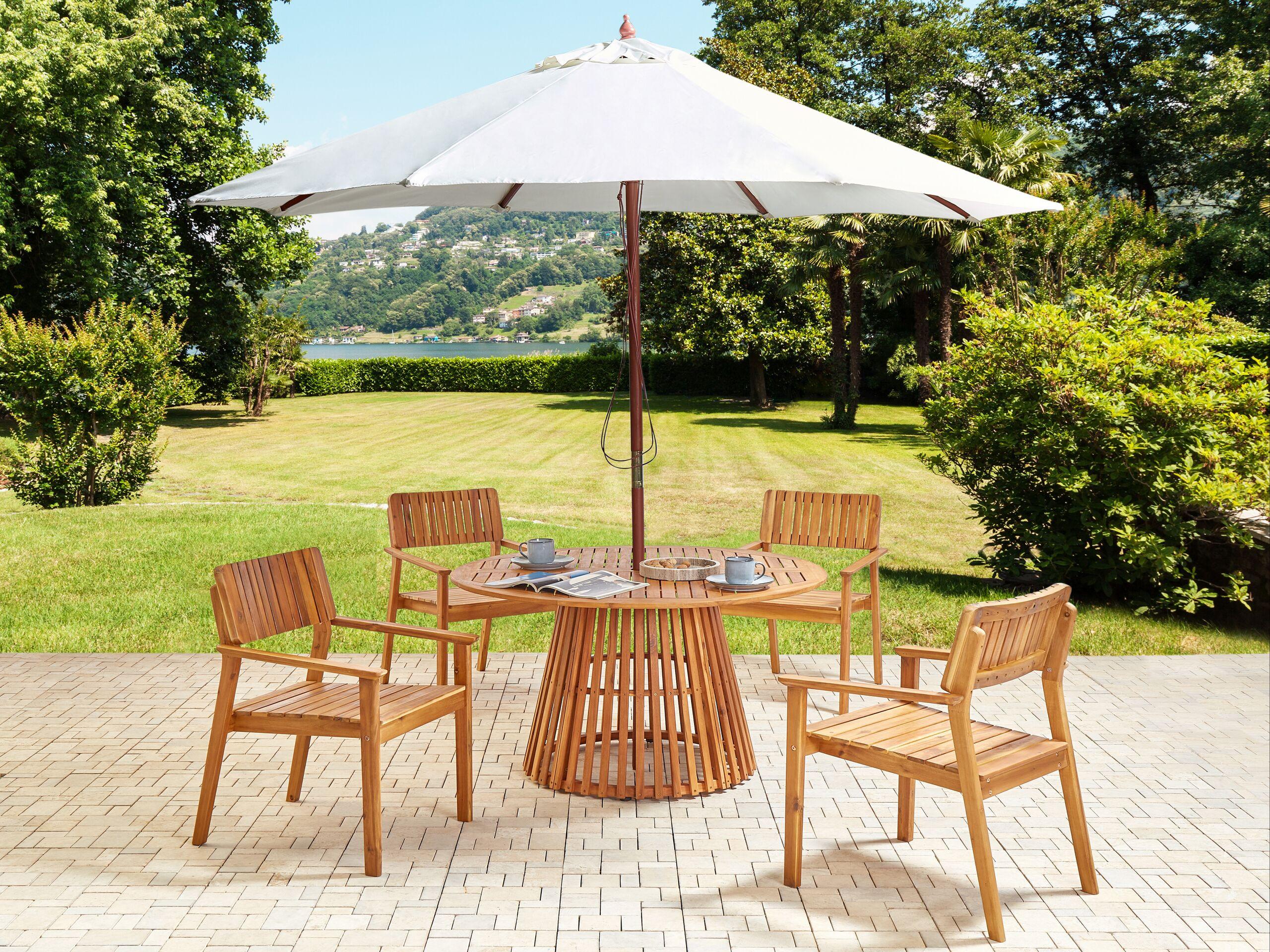 Beliani Table avec chaises et parasol en Acacia Rustique AGELLO  