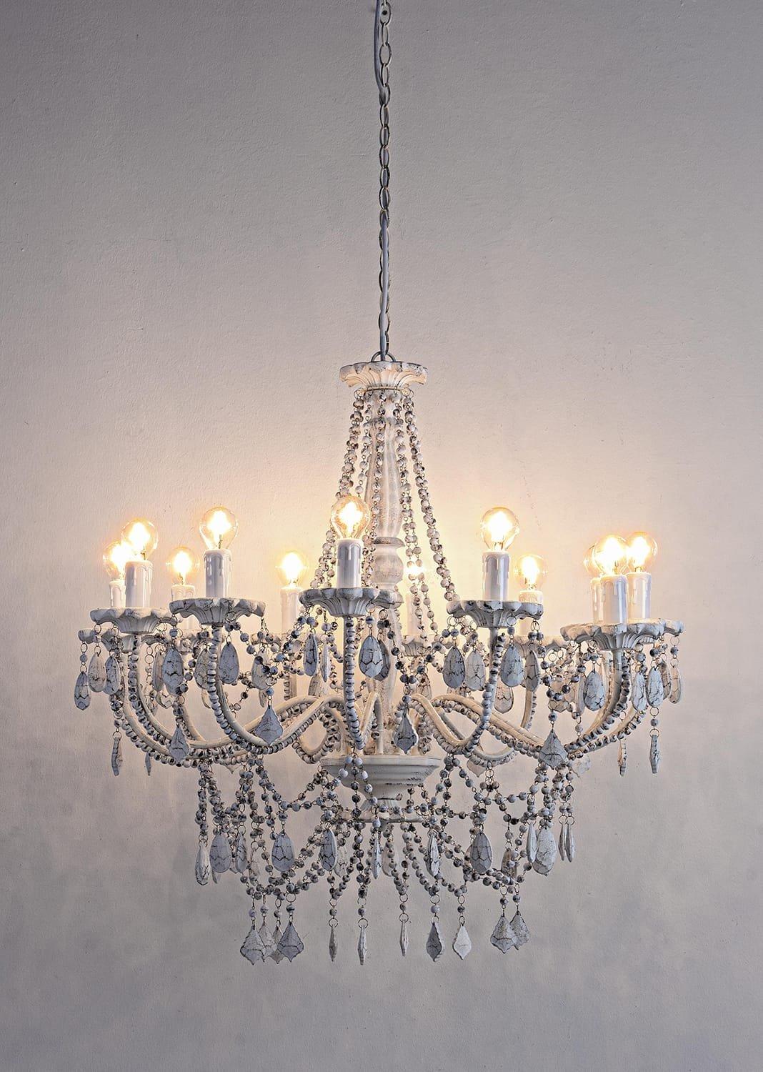 mutoni Chandelier perles 12 lumières blanc  