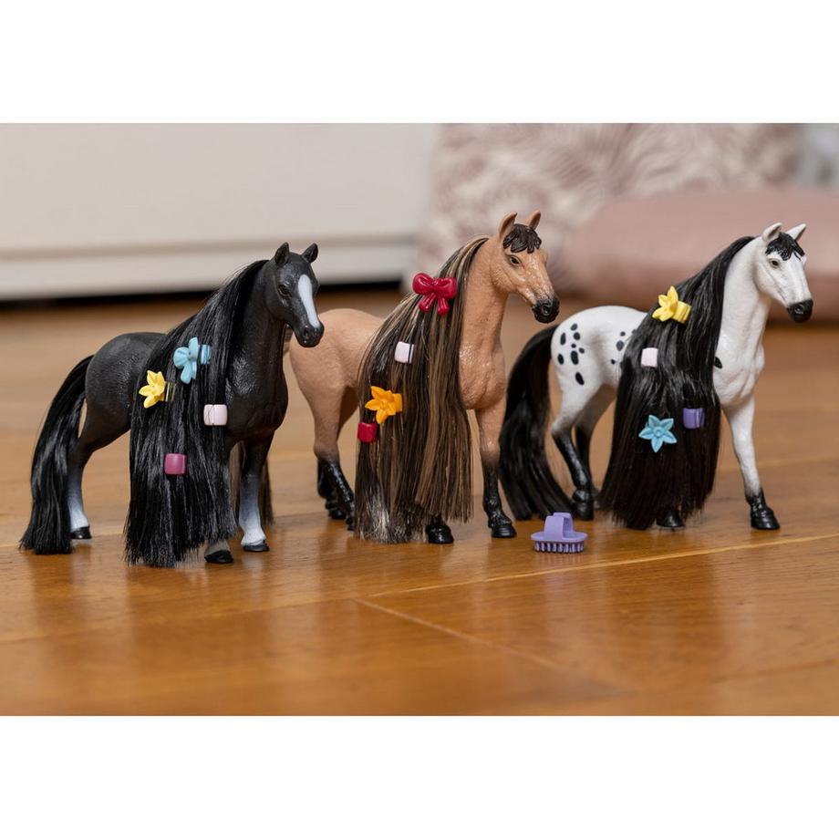 Schleich  Horse Club Sofia's Beauties Achal Tekkiner Hengst 