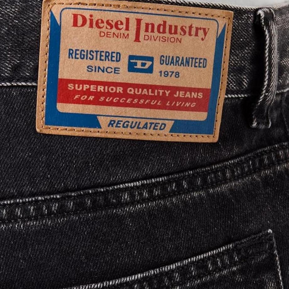DIESEL Jean Definitive 2023  