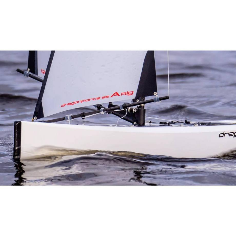 Amewi  Voilier compétition RC RTR 