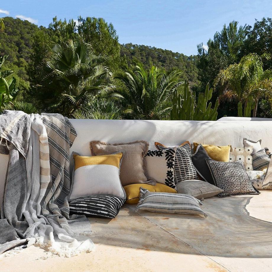 AM.PM Naoli Kissenbezug aus naturbelassenem Leinen  